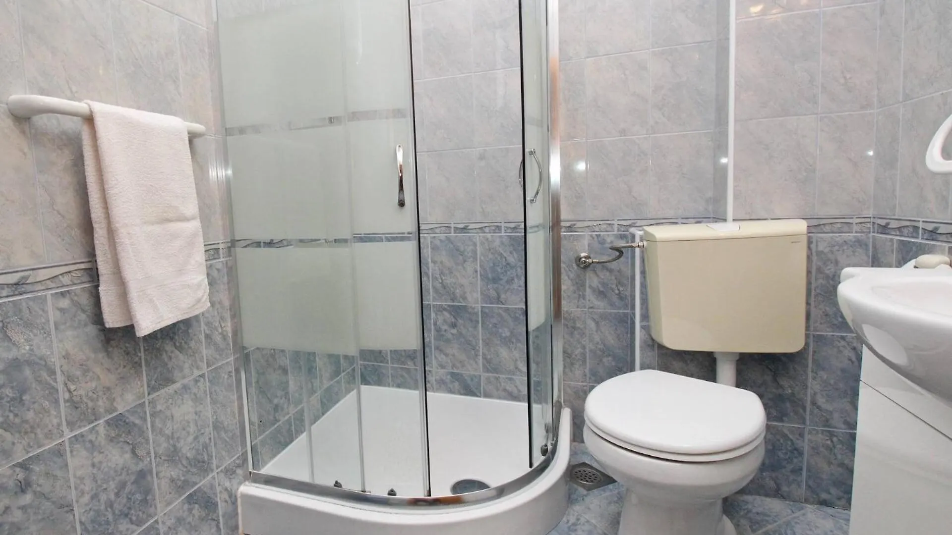 Guest house Apartments Aquarium Dorcic Baska