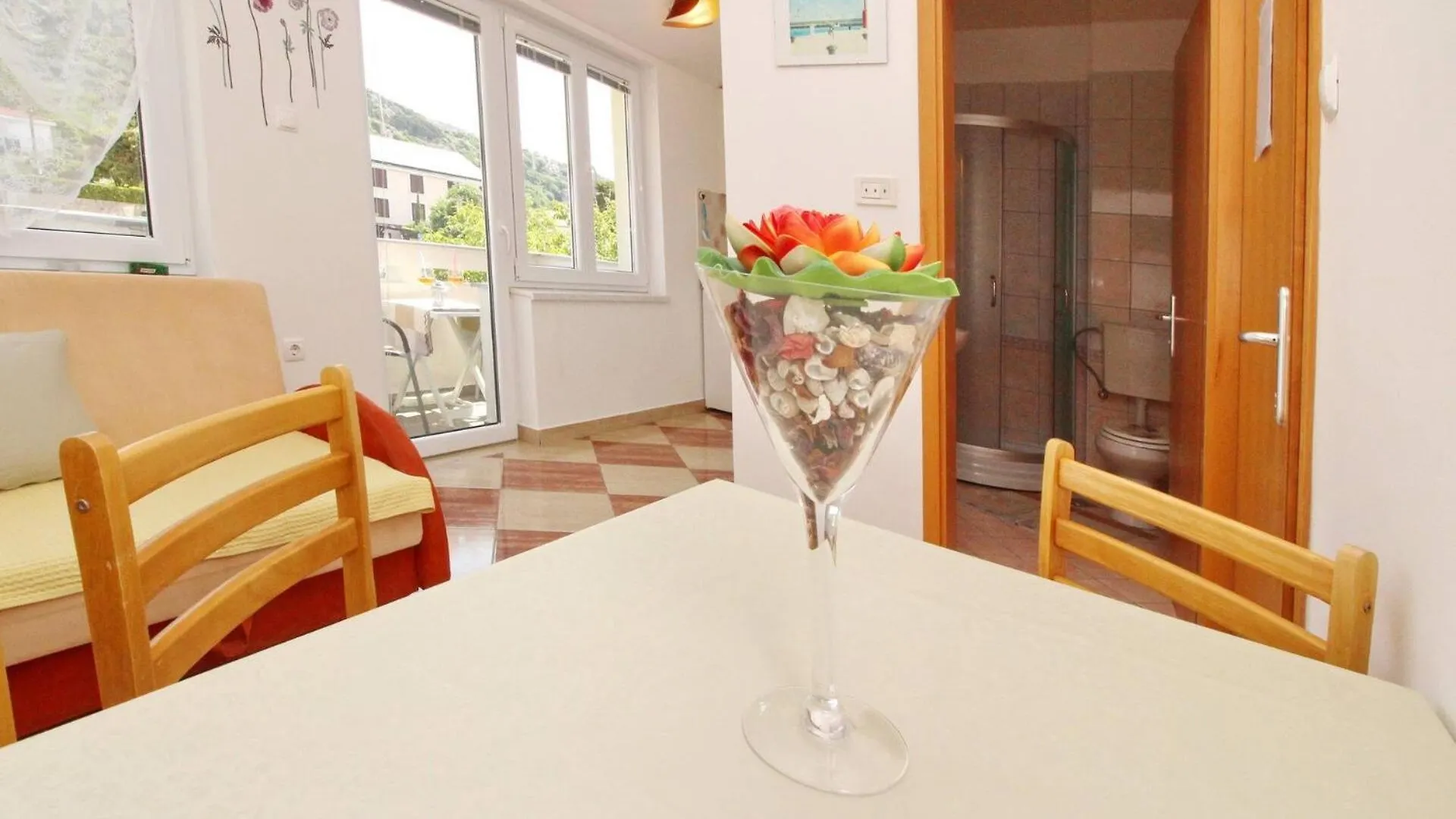 Apartments Aquarium Dorcic Baska  Guest house