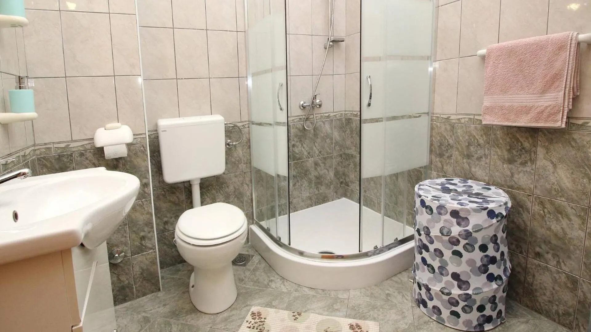 Apartments Aquarium Dorcic Baska